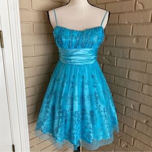 Deb Dress Womens 7 / 8 Blue Fit Flare VTG Y2K Glitter Fairy Hoco Prom Cinderella
